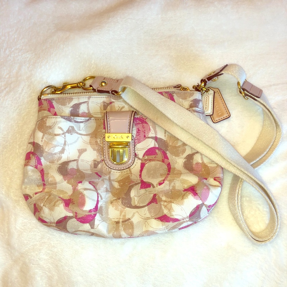 Coach crossbody NWOT.